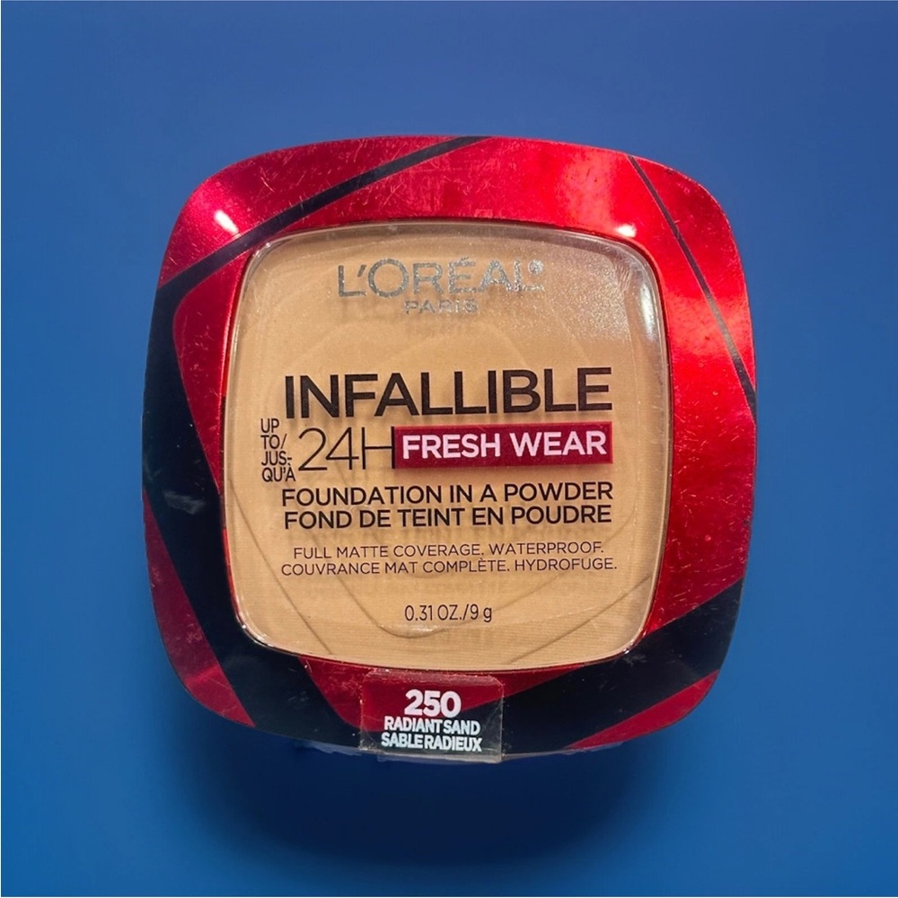 L'OREAL Infallible Foundation In A Powder, Fresh Wear 24 Hour, Radiant Sand 250